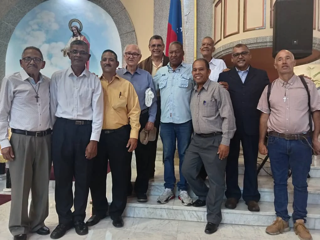 Ministros Celebradores del Domingo de la Parroquia San Ignacio de Loyola de Maturín